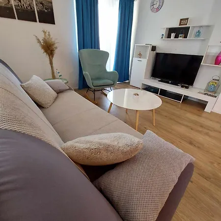 Apartment Adriano Zadar